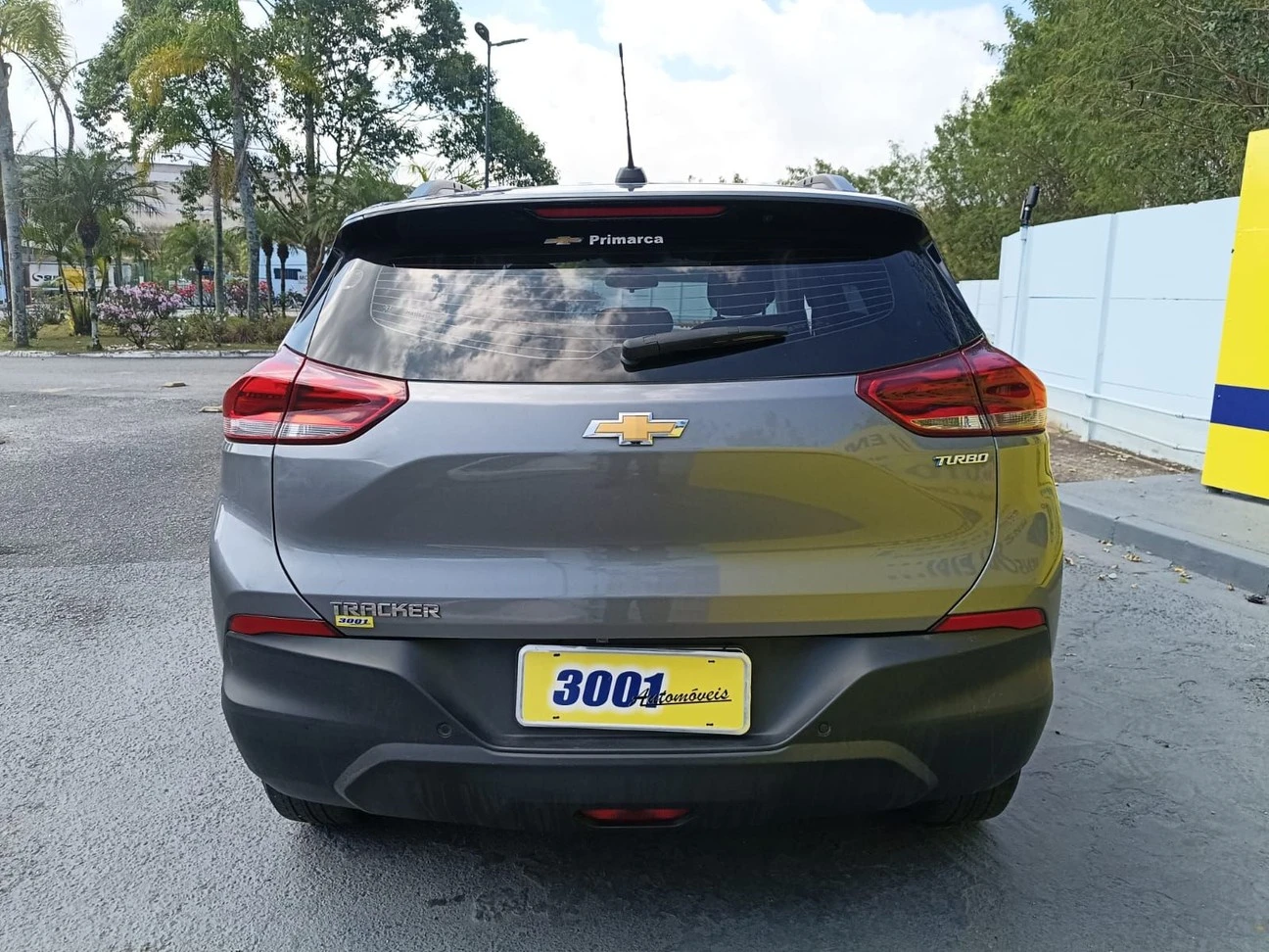 CHEVROLET TRACKER