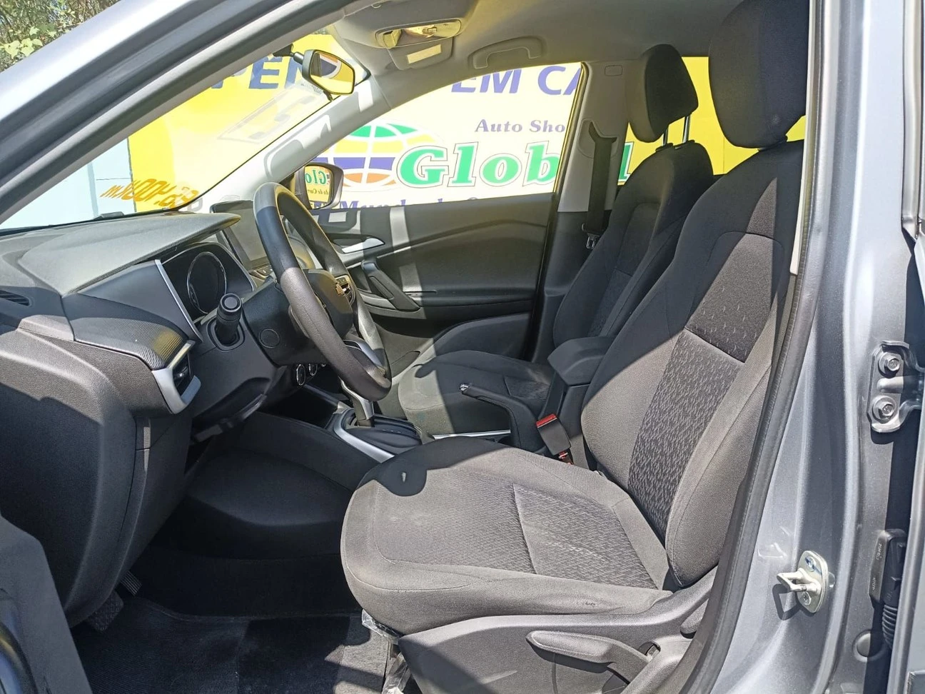 CHEVROLET TRACKER