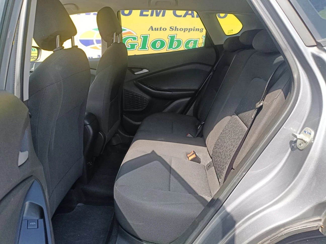 CHEVROLET TRACKER