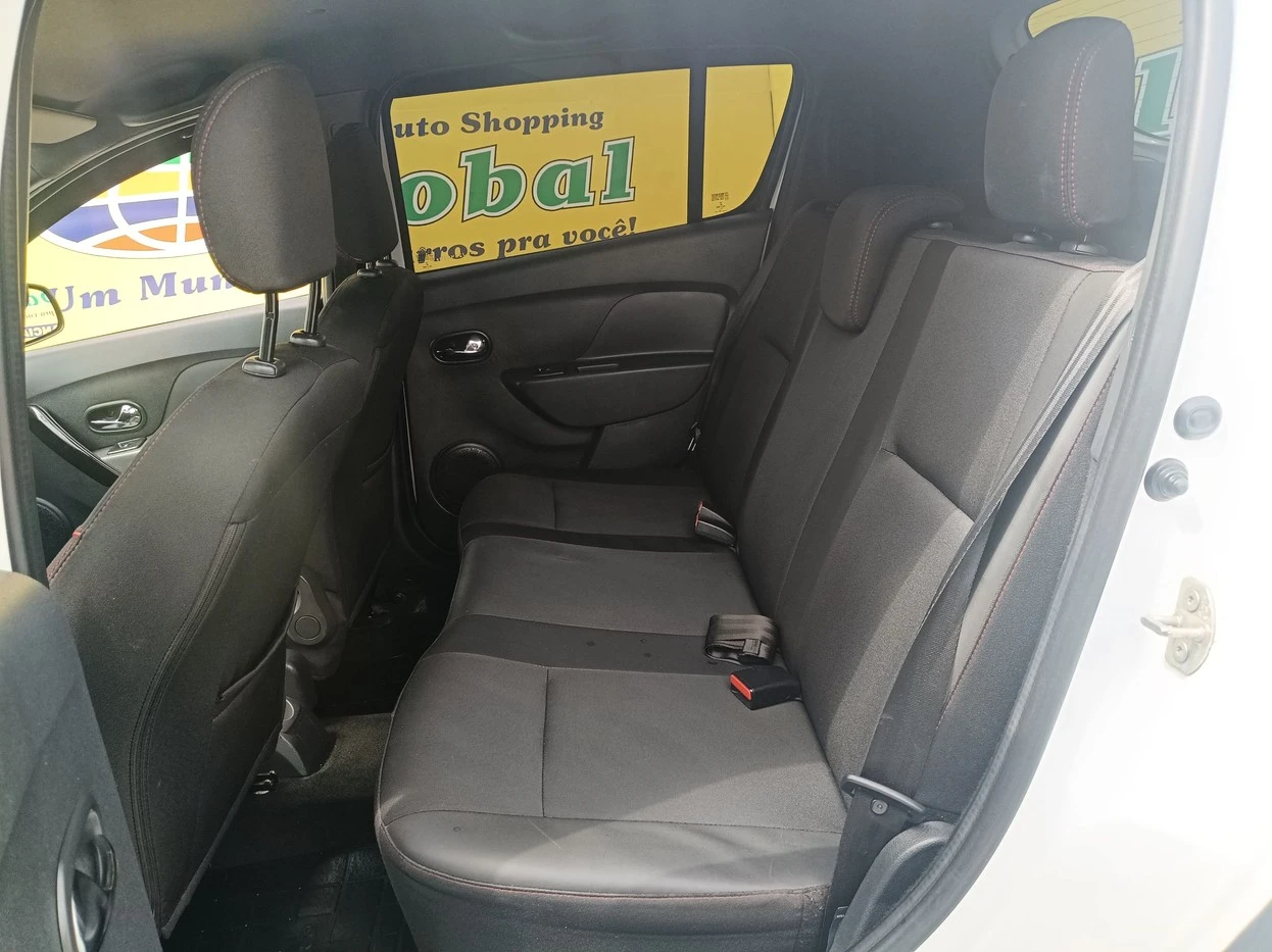 RENAULT SANDERO