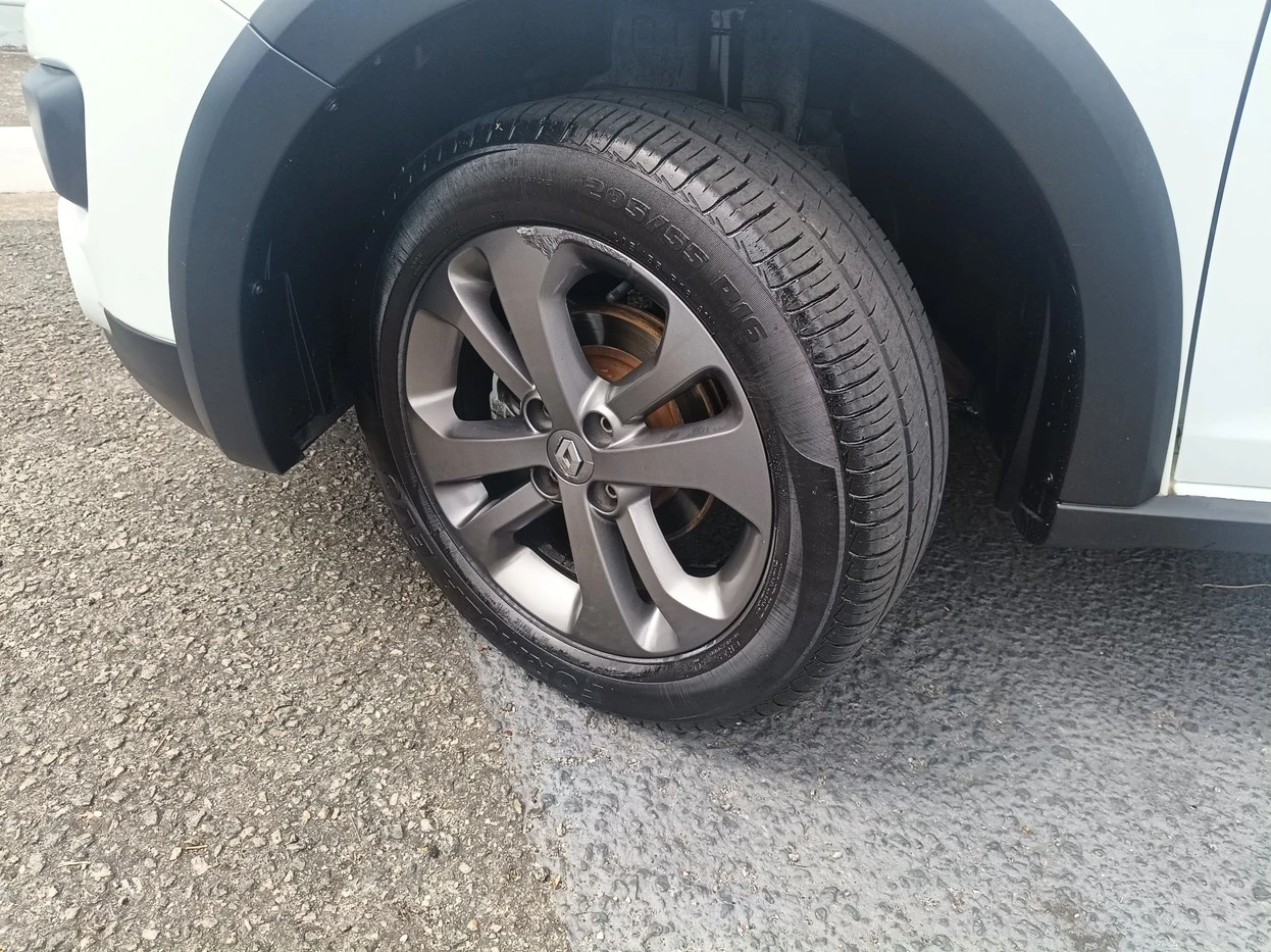 RENAULT SANDERO