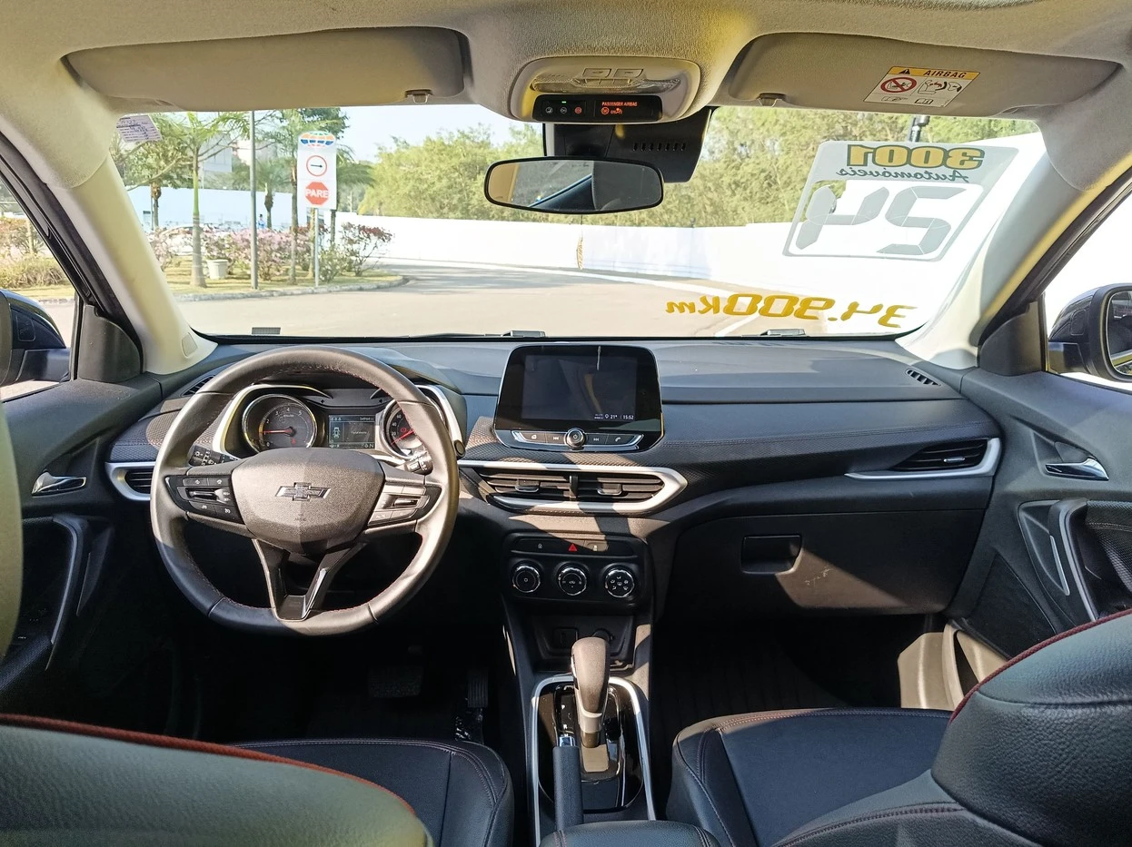 CHEVROLET TRACKER