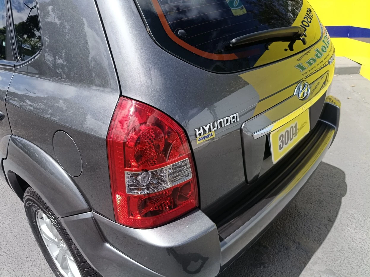 HYUNDAI TUCSON