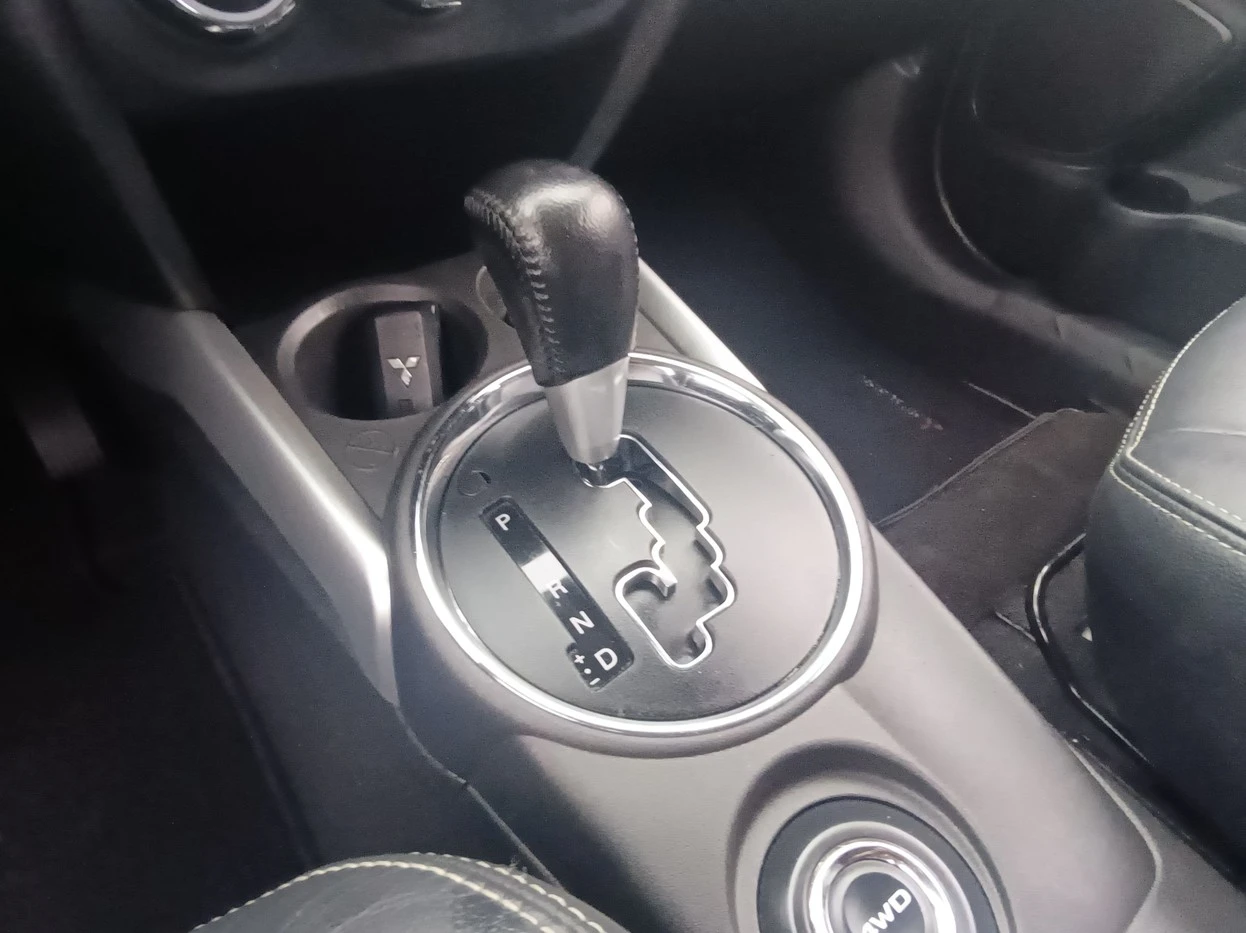MITSUBISHI ASX