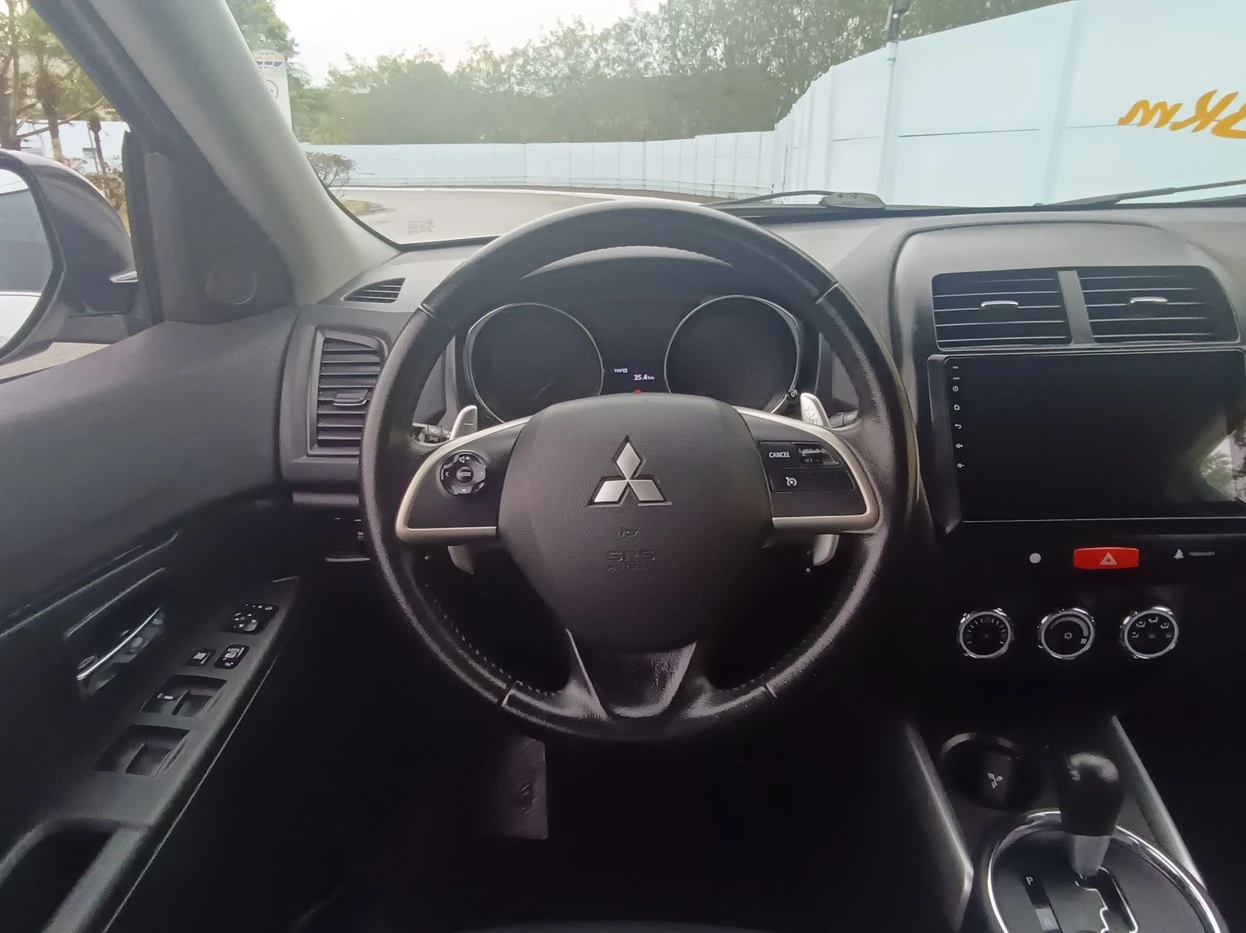 MITSUBISHI ASX