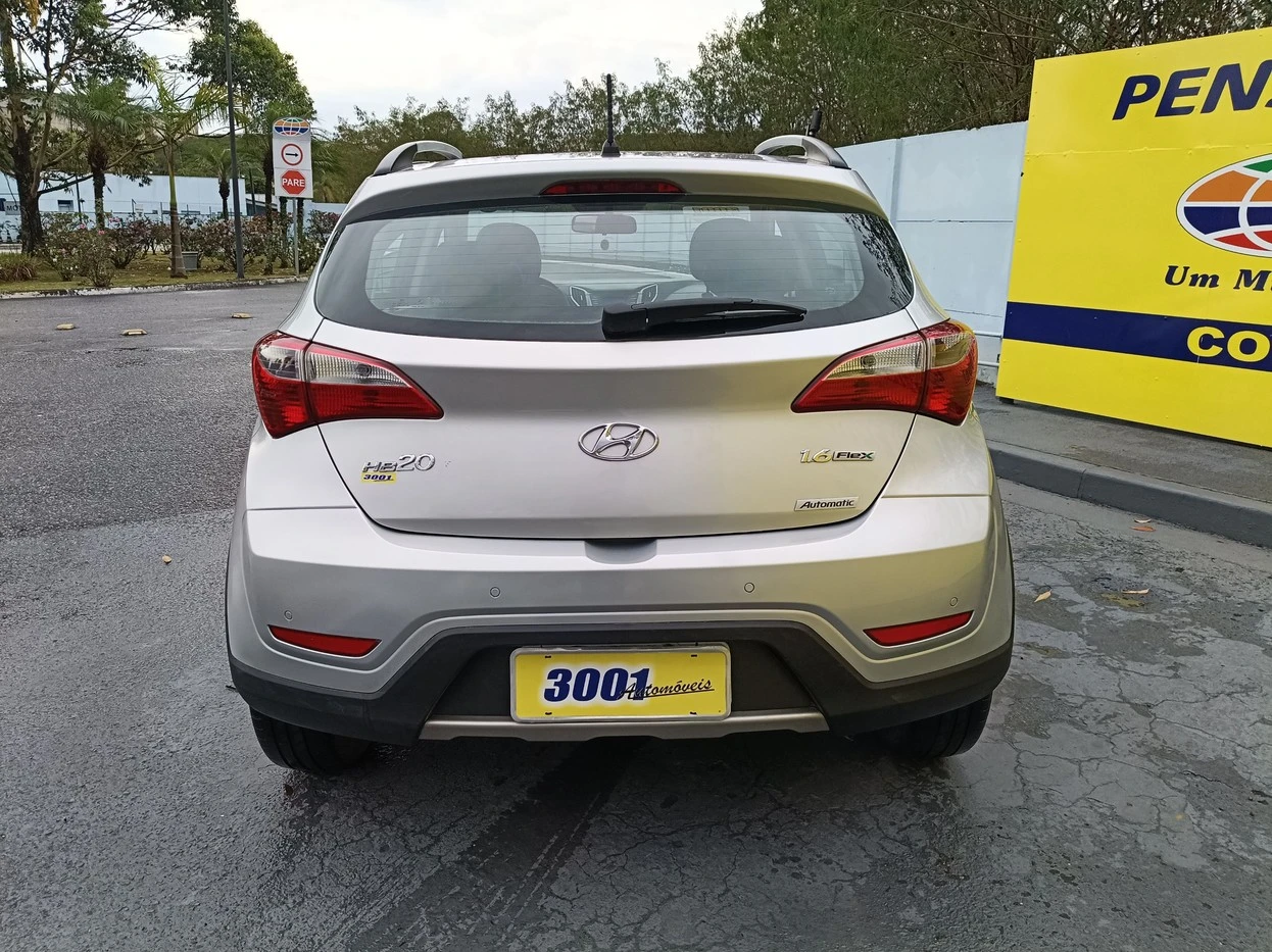 HYUNDAI HB20X