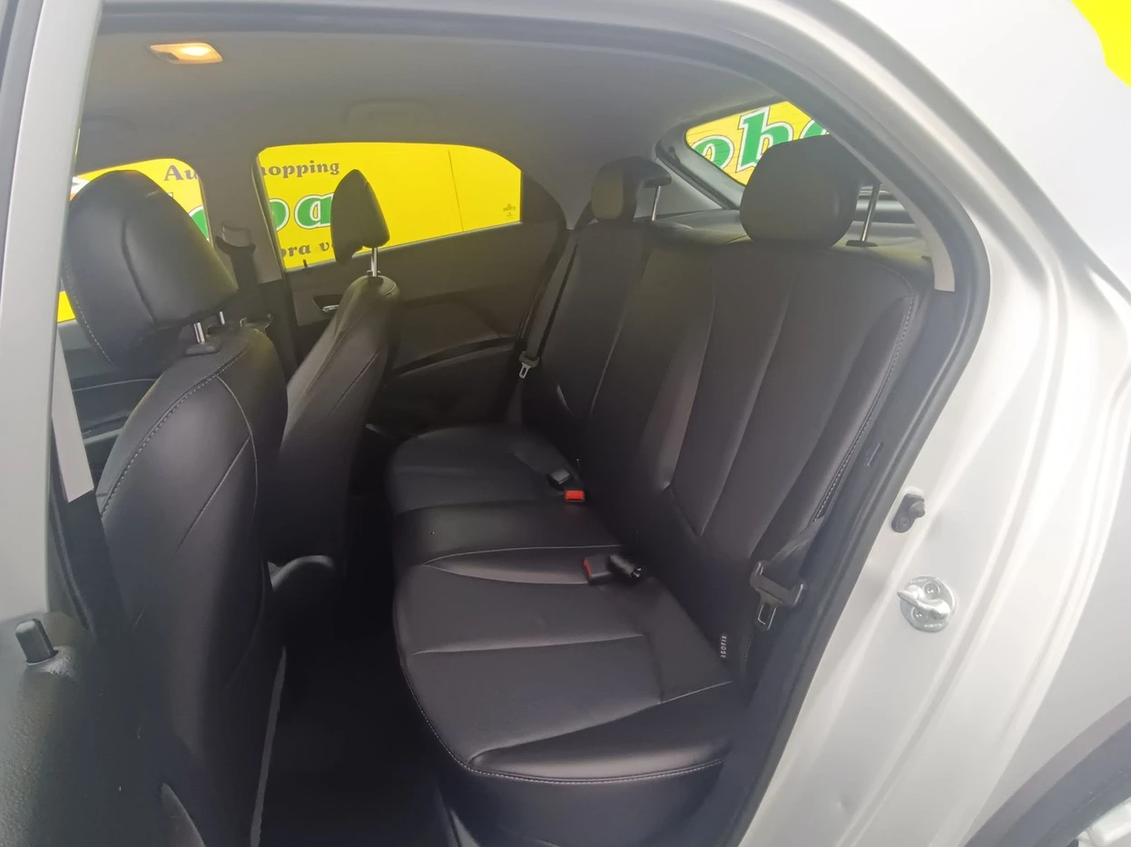 HYUNDAI HB20X