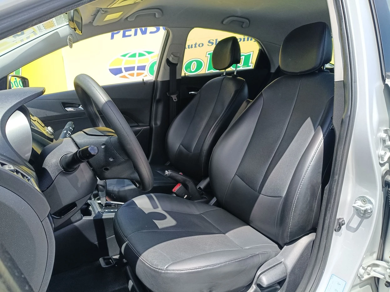HYUNDAI HB20X