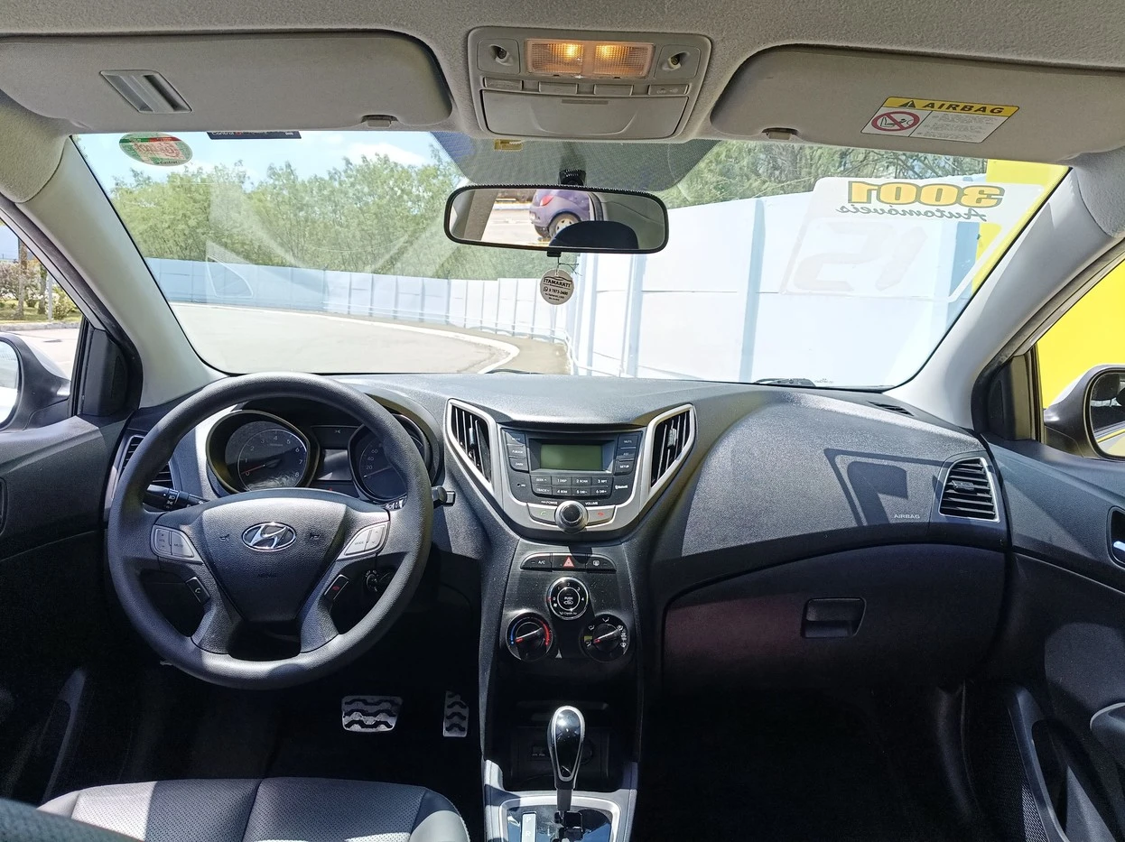 HYUNDAI HB20X