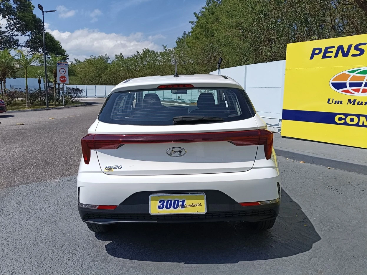 HYUNDAI HB20