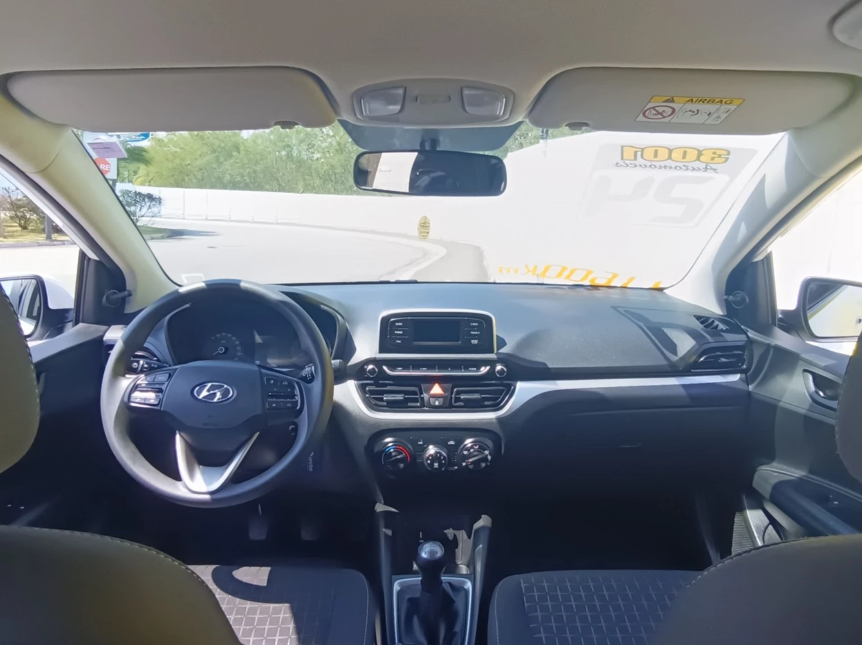 HYUNDAI HB20