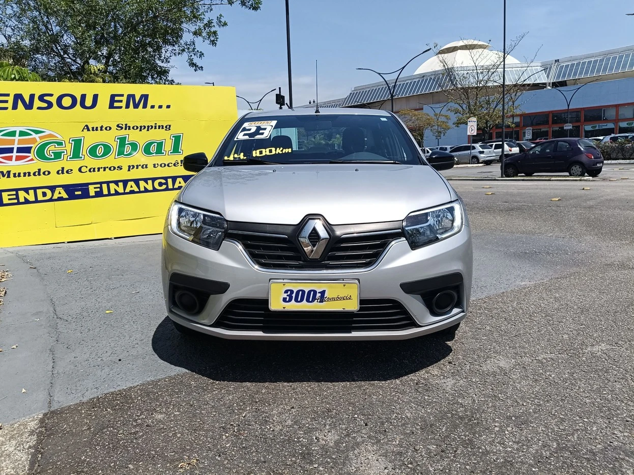 RENAULT LOGAN