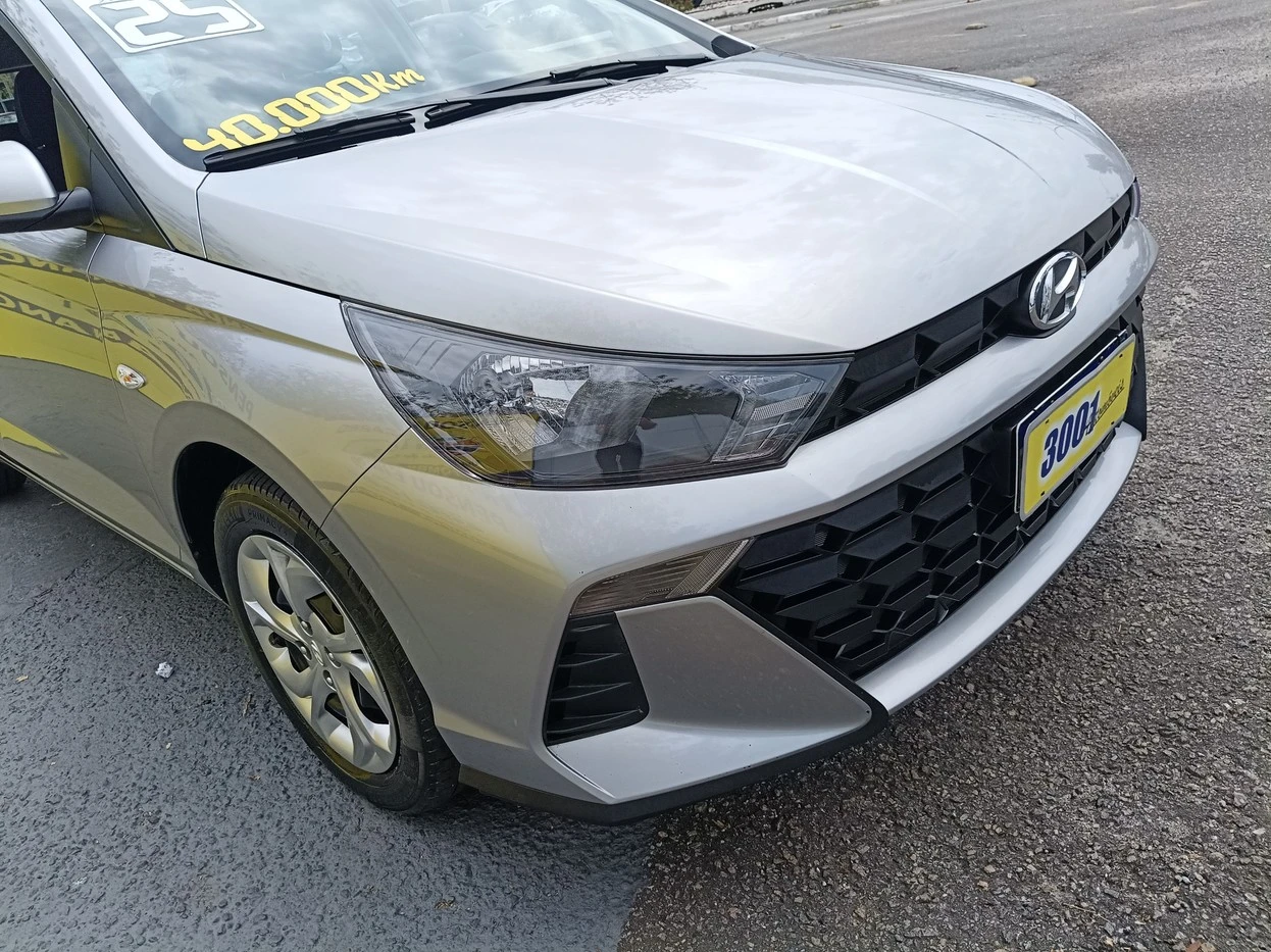 HYUNDAI HB20