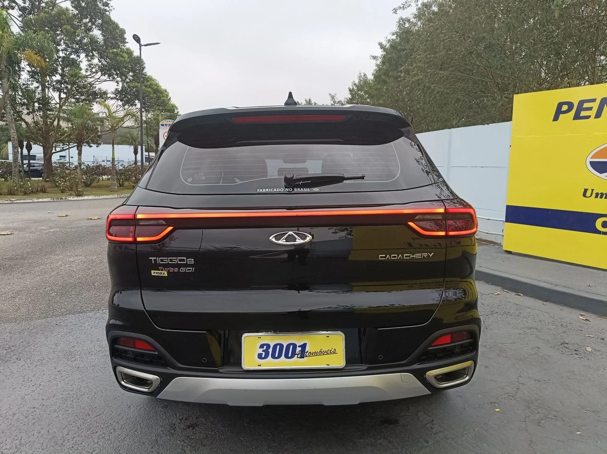 CHERY TIGGO 8