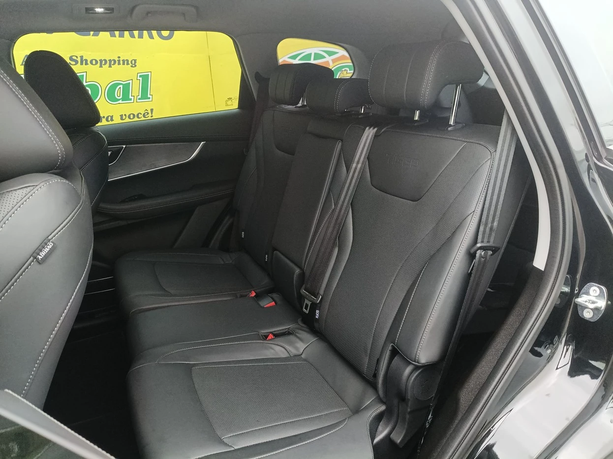 CHERY TIGGO 8
