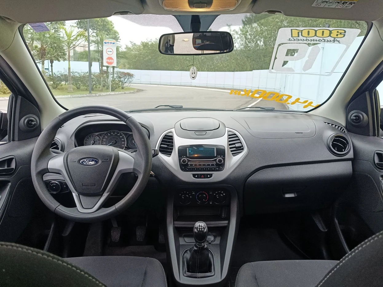 FORD KA