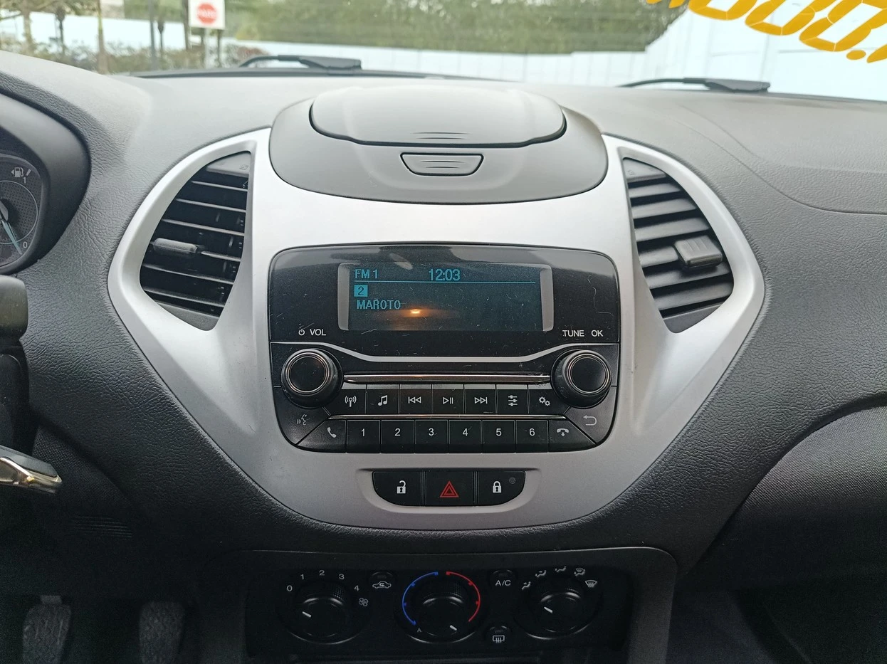 FORD KA