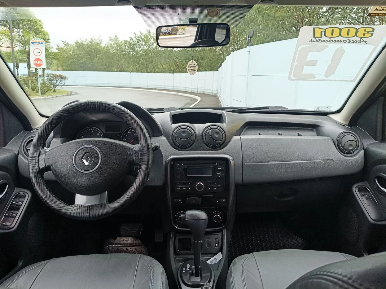 RENAULT DUSTER