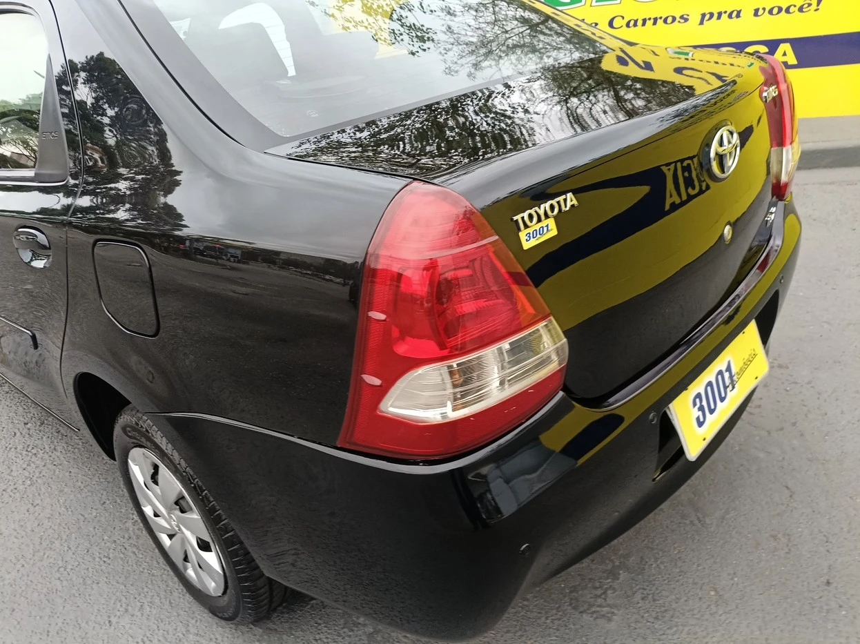 TOYOTA ETIOS
