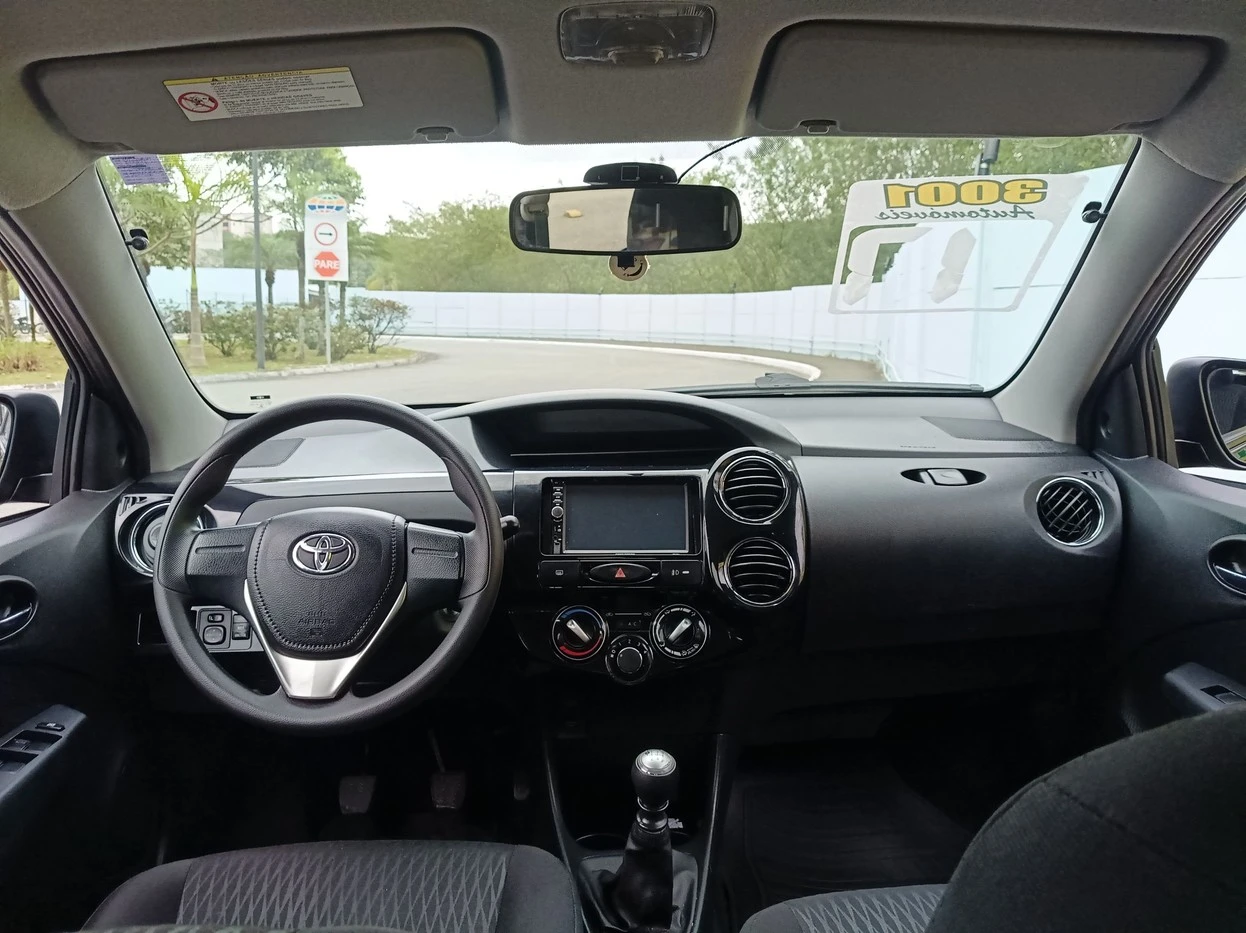 TOYOTA ETIOS