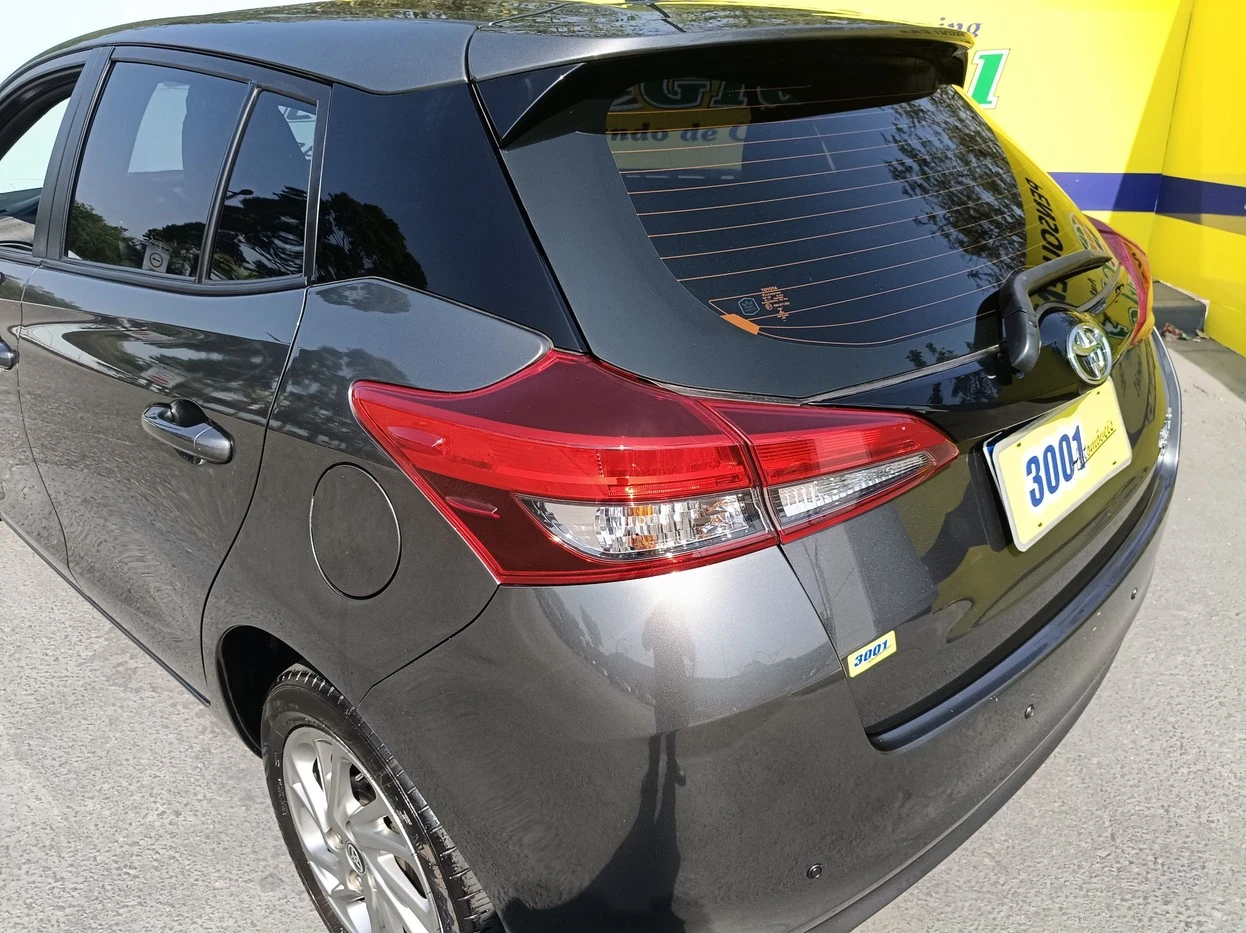 TOYOTA YARIS