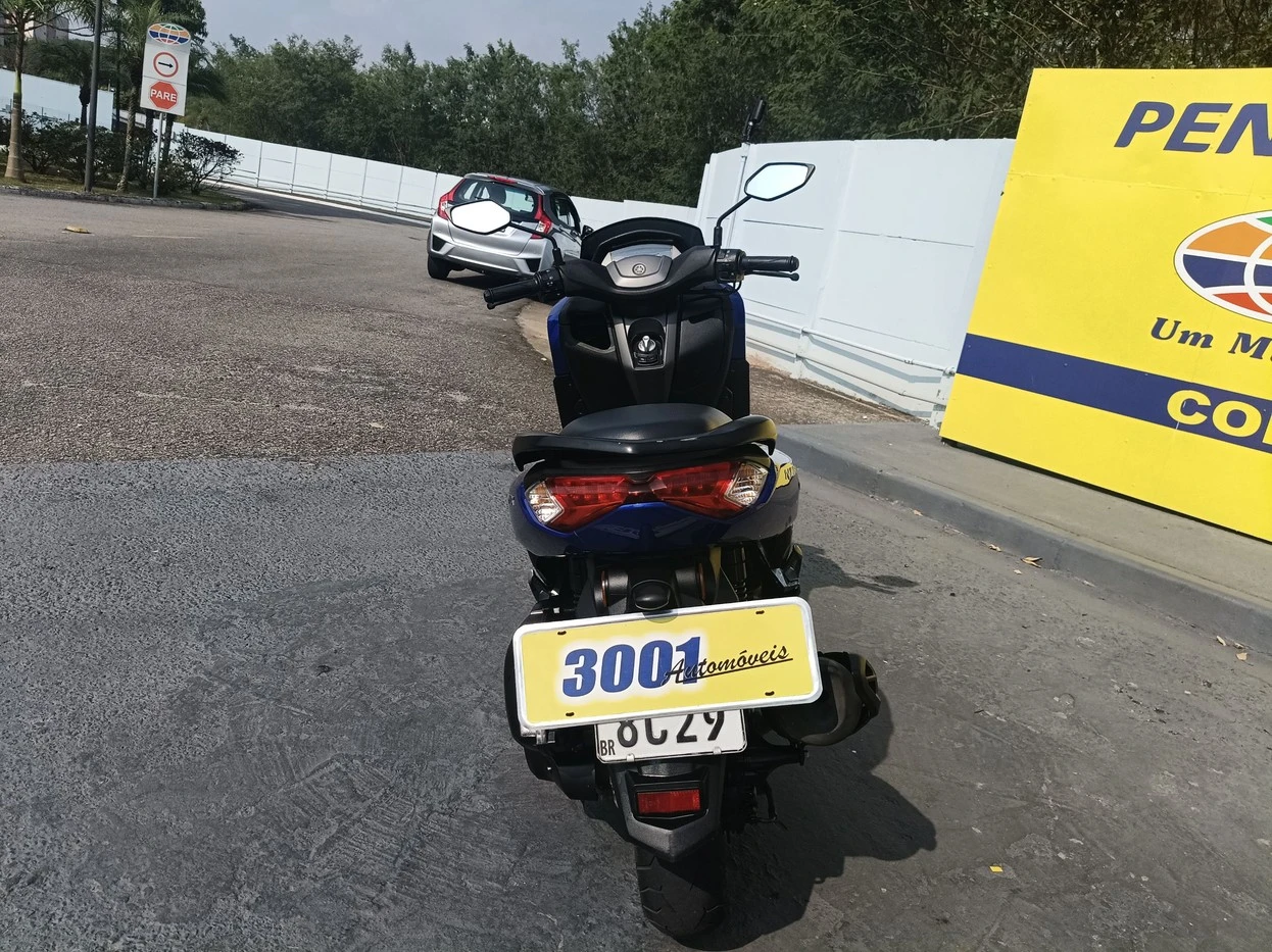 YAMAHA NMAX 160 ABS