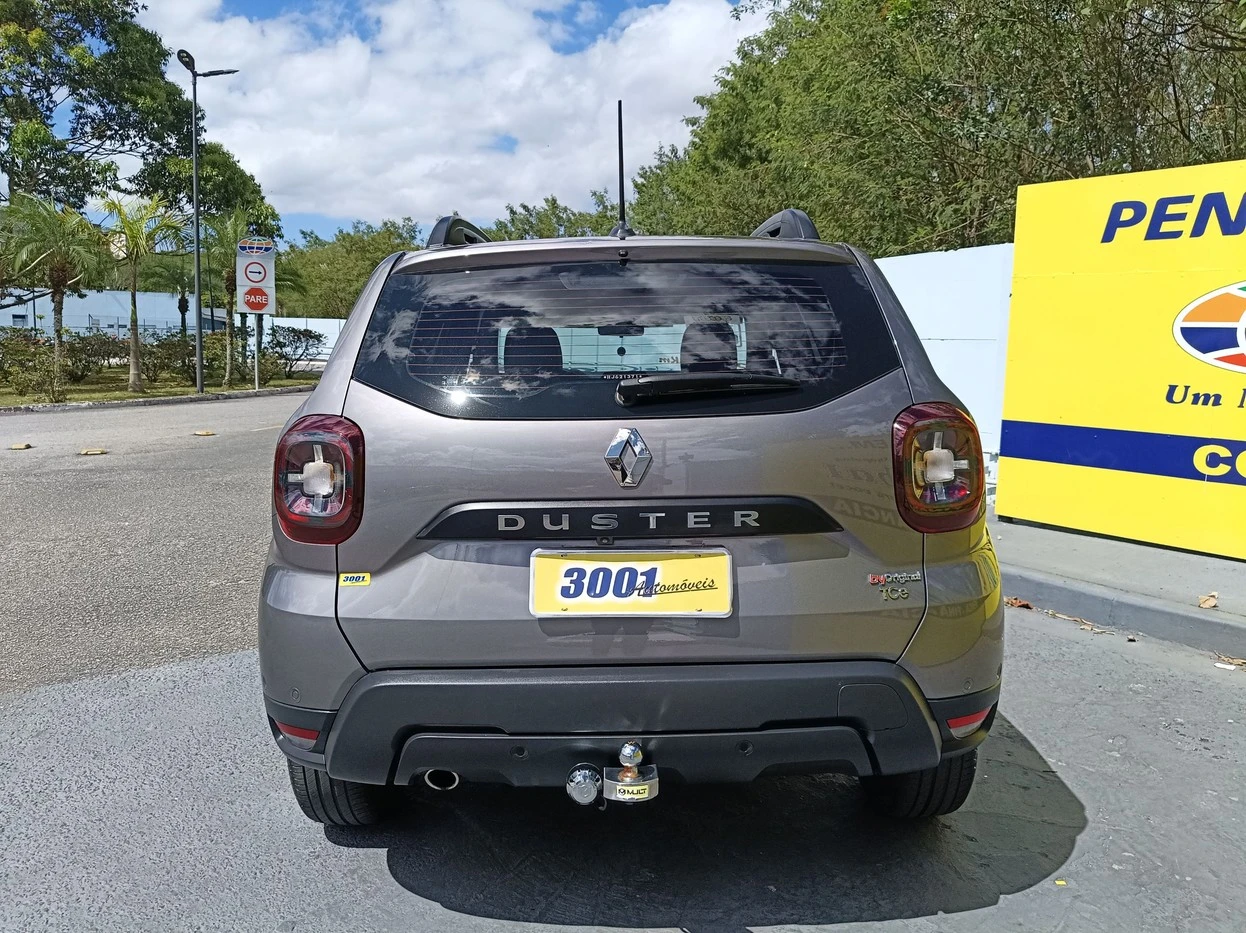 RENAULT DUSTER