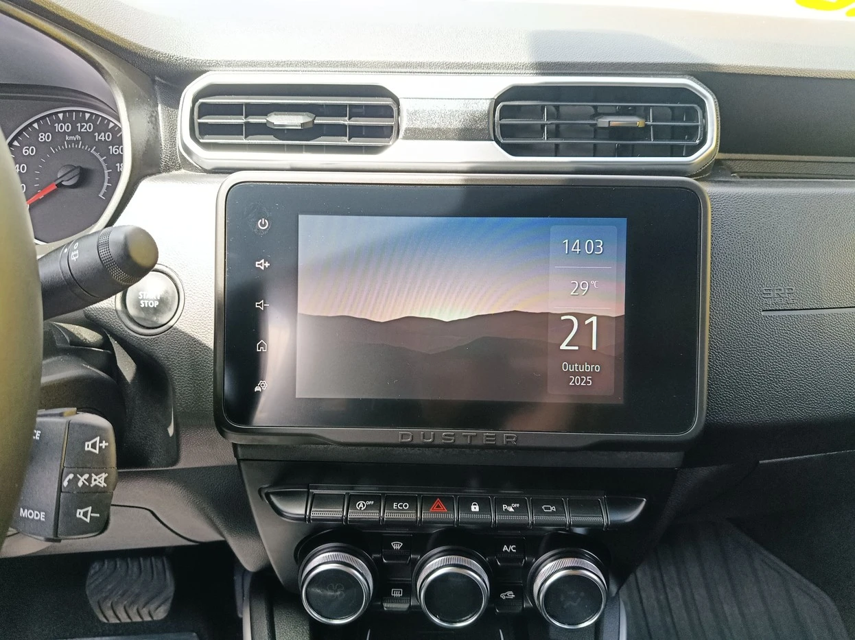 RENAULT DUSTER