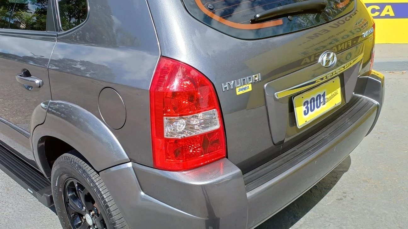 HYUNDAI TUCSON