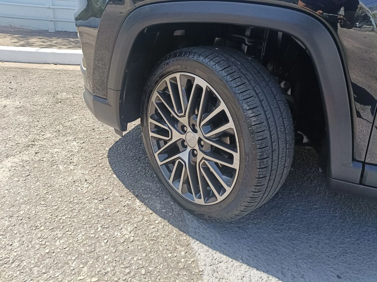 JEEP COMPASS