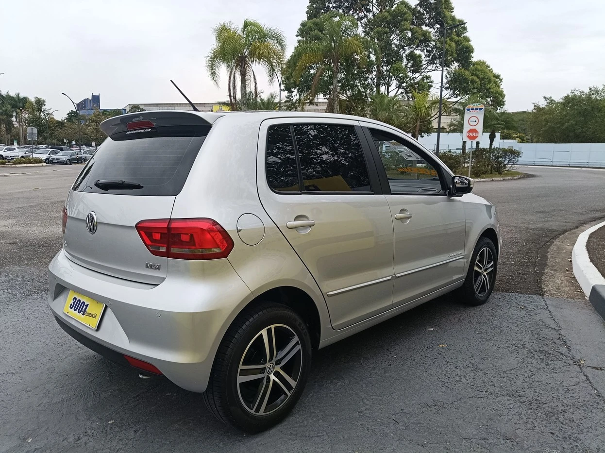 VOLKSWAGEN FOX