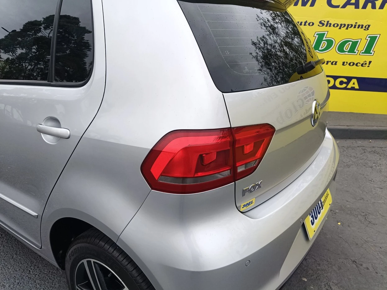 VOLKSWAGEN FOX