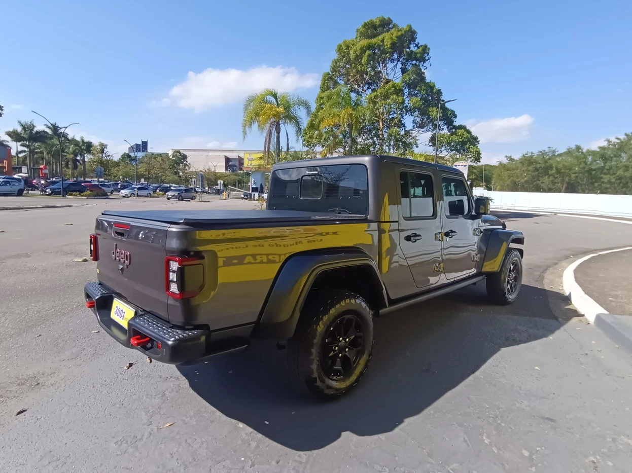 JEEP GLADIATOR