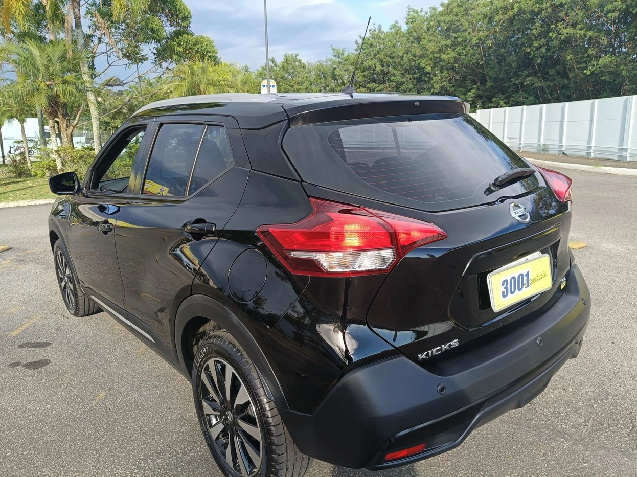 NISSAN KICKS