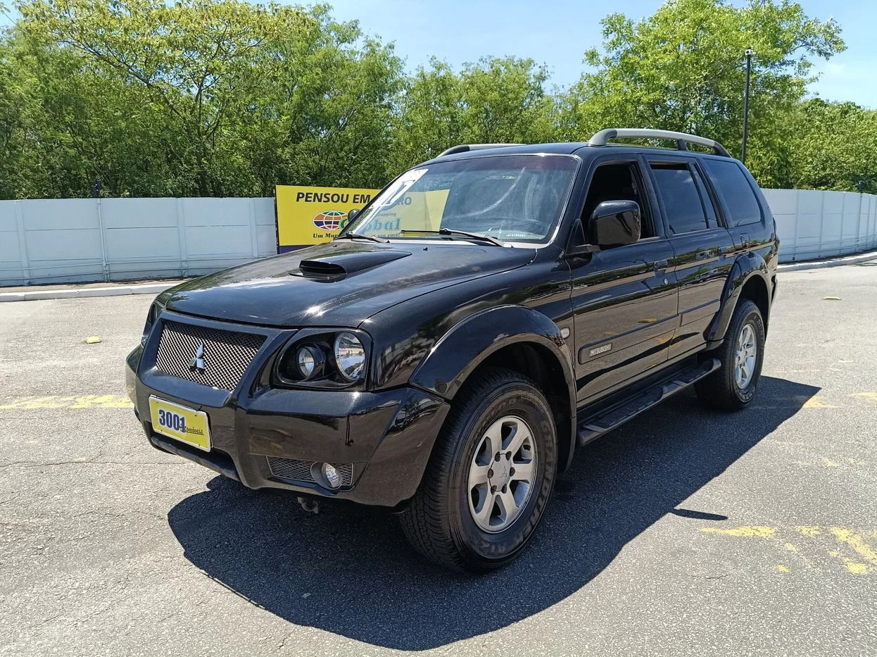 MITSUBISHI PAJERO SPORT