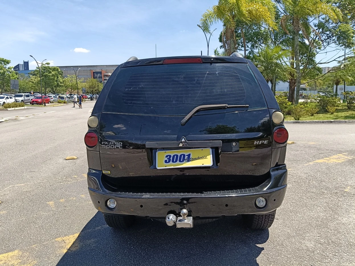 MITSUBISHI PAJERO SPORT