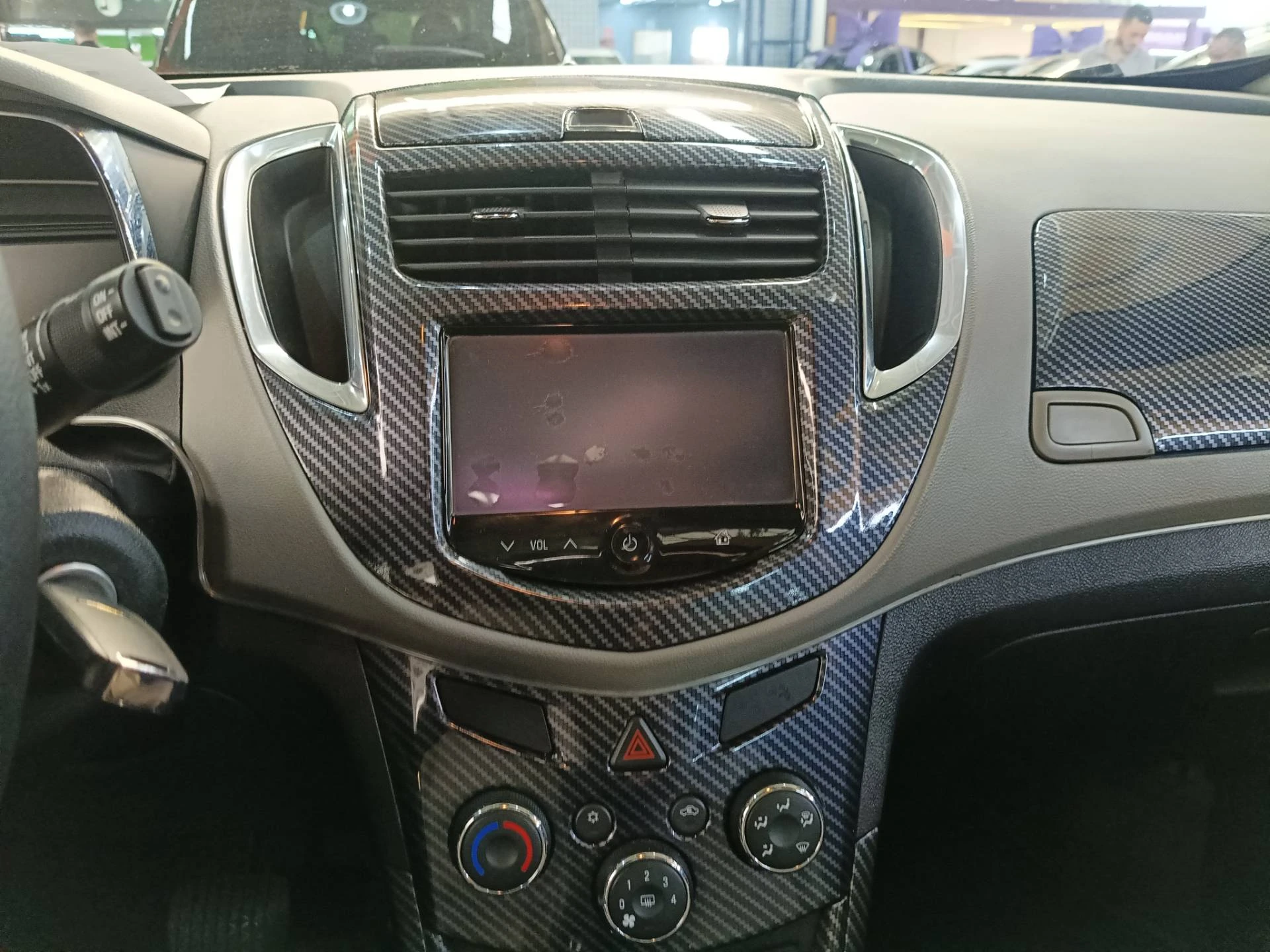 CHEVROLET TRACKER