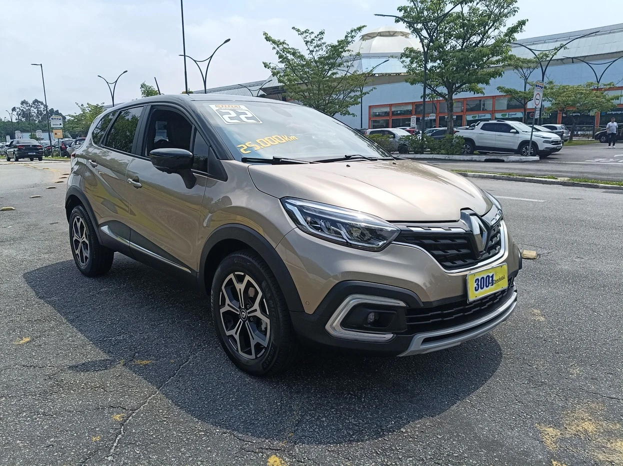 RENAULT CAPTUR