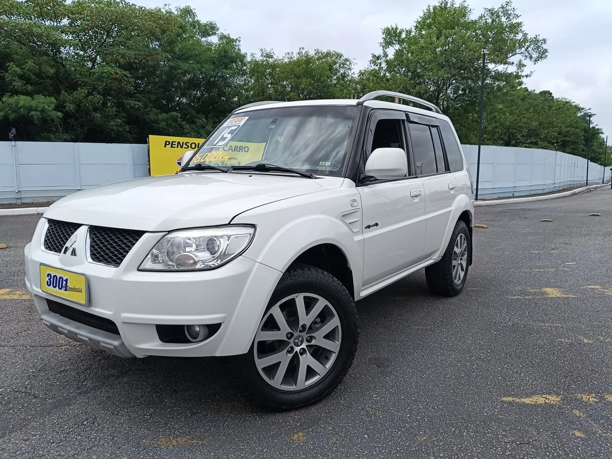 MITSUBISHI PAJERO TR4