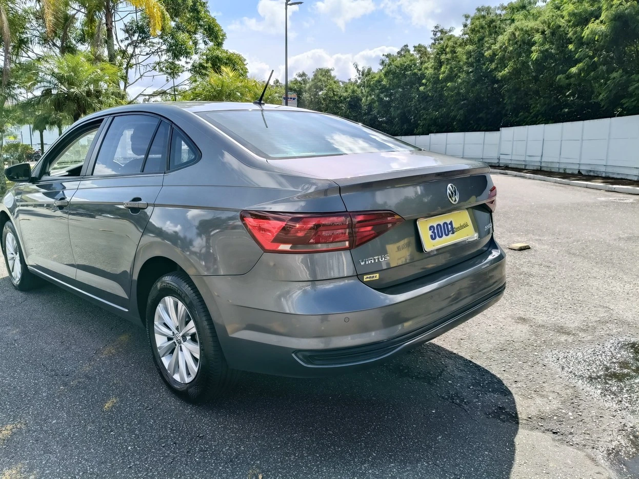 VOLKSWAGEN VIRTUS