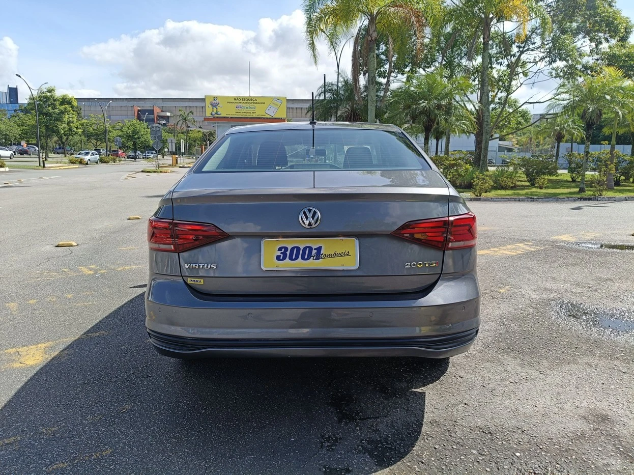 VOLKSWAGEN VIRTUS