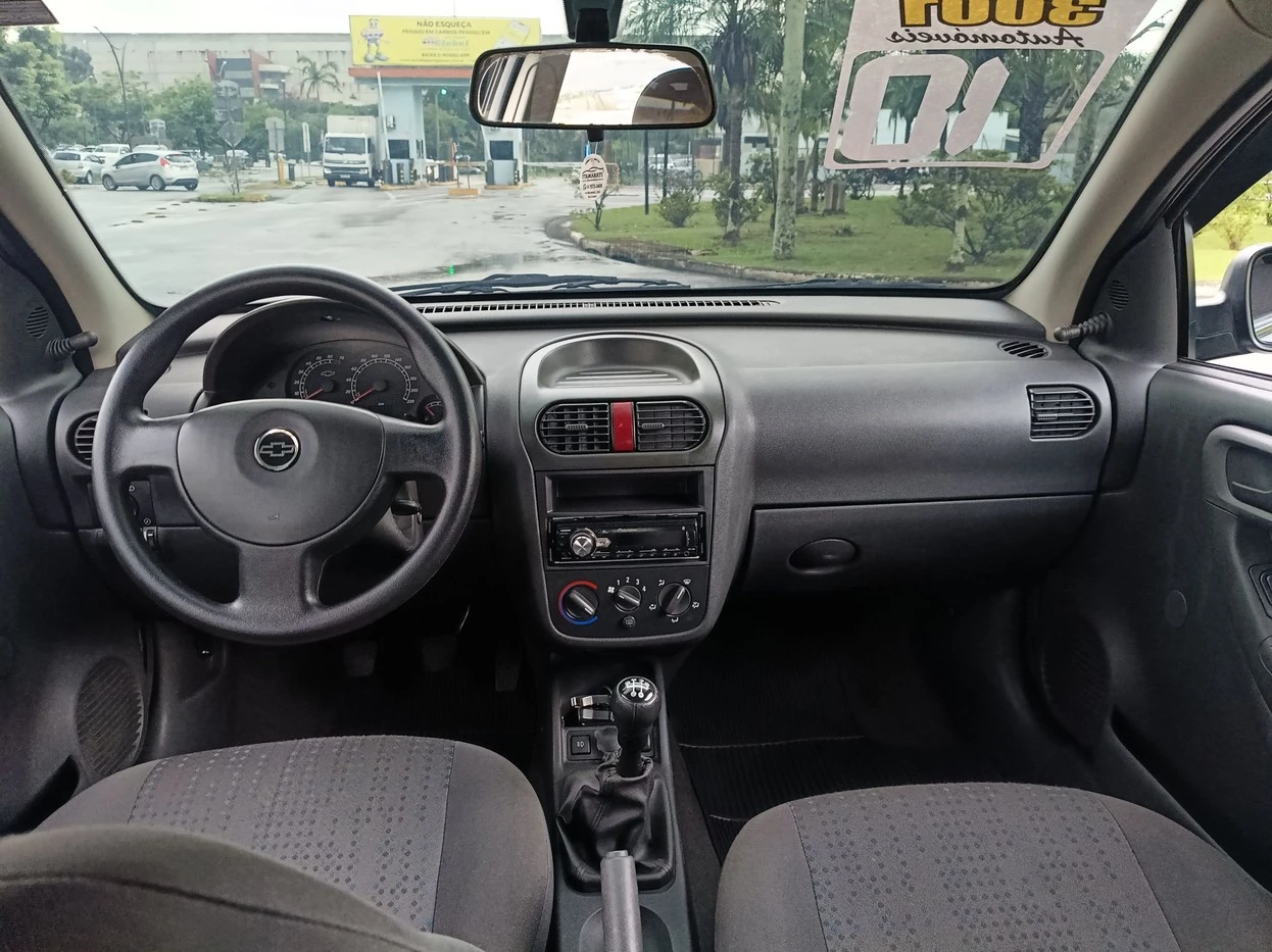 CHEVROLET CORSA