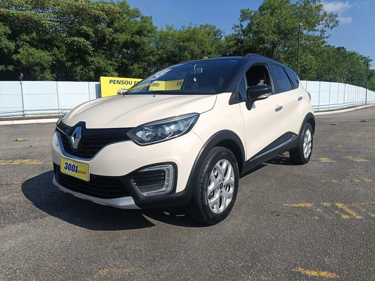 RENAULT CAPTUR