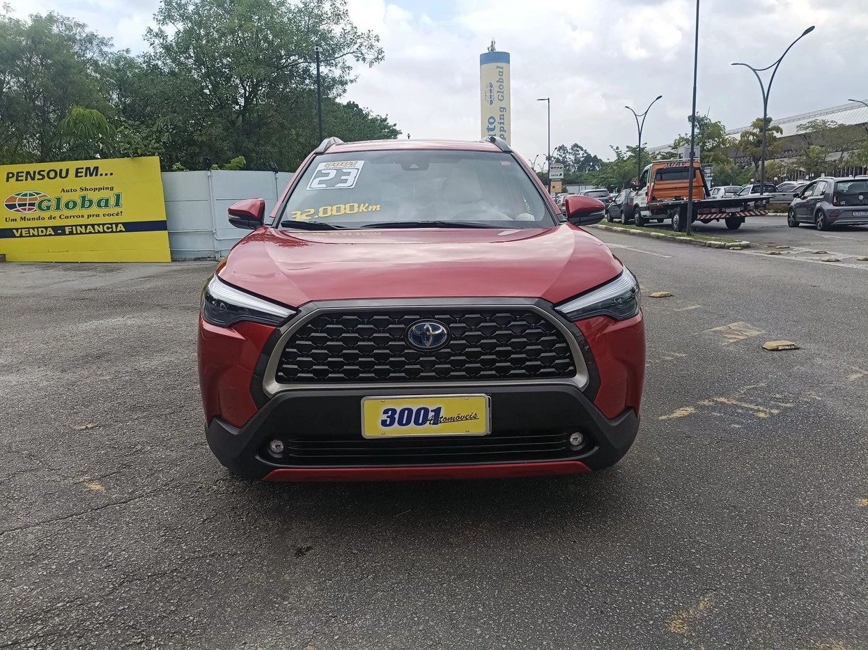 TOYOTA COROLLA CROSS