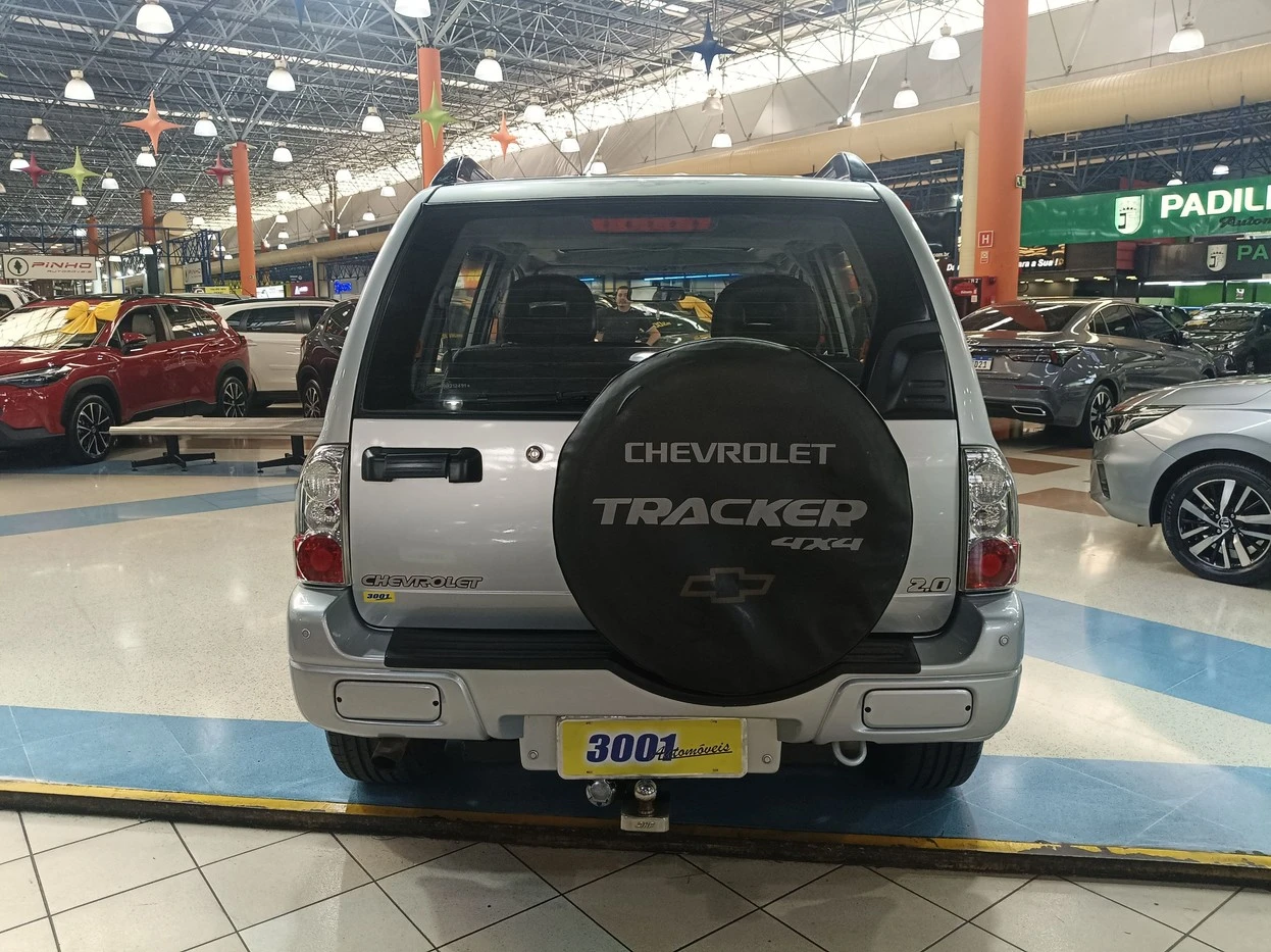 CHEVROLET TRACKER
