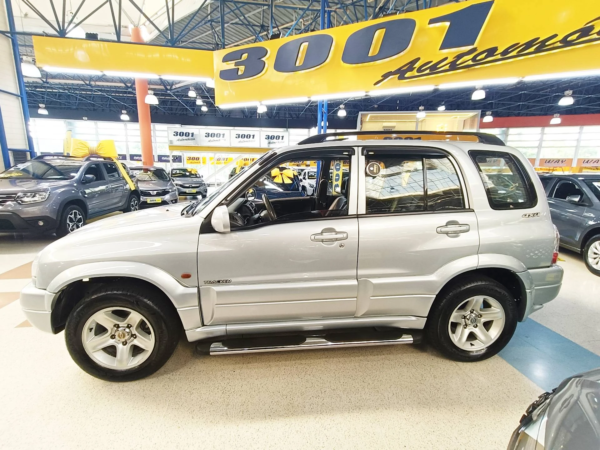 CHEVROLET TRACKER