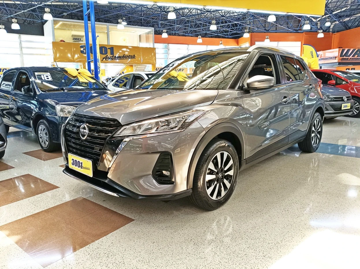 NISSAN KICKS