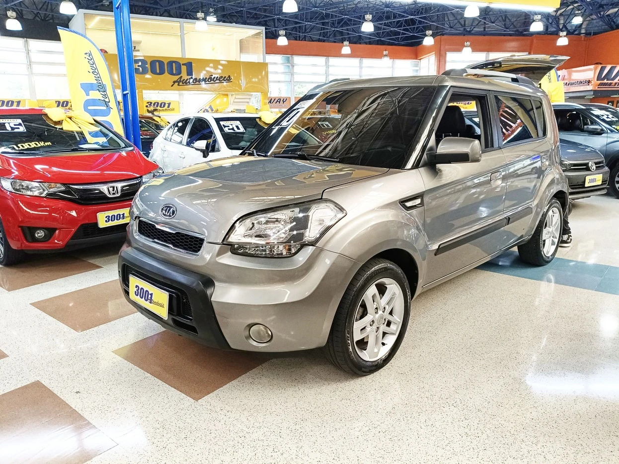 KIA SOUL