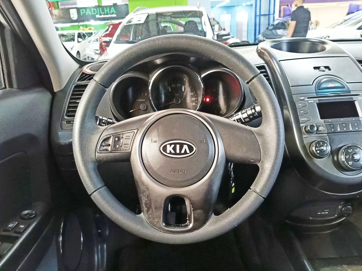 KIA SOUL