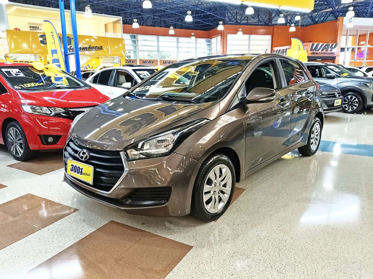HYUNDAI HB20